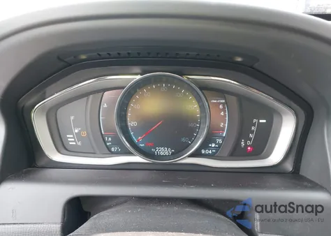 2015 Volvo Xc60 T6/Premier from USA, damaged, VIN YV4902RK4F2711301